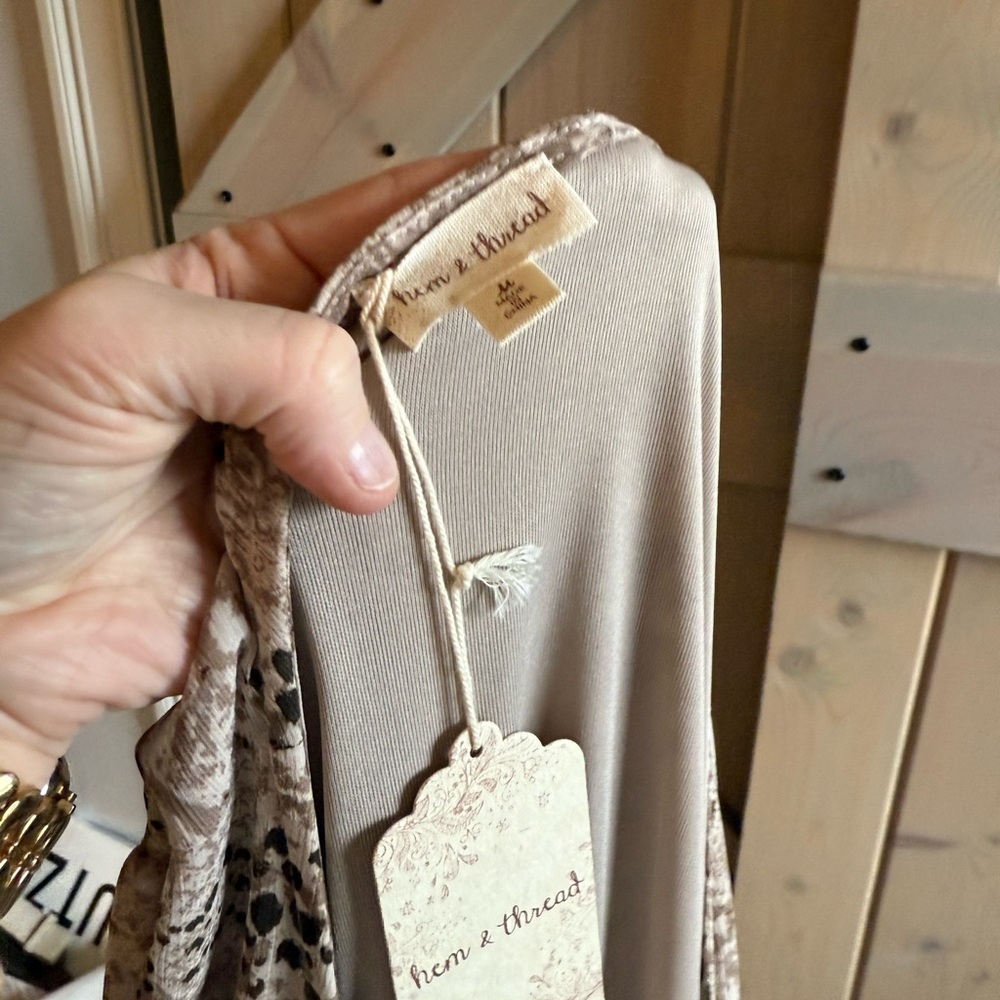 NWT Hem & Thread Chiffon Wrap Dress - Picture 2 of 8